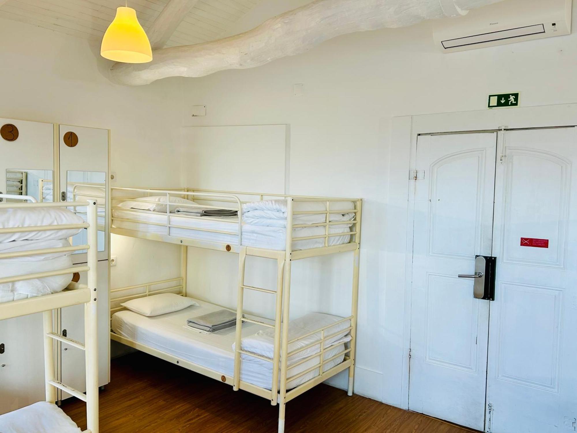 Porto Wine Hostel Exterior photo